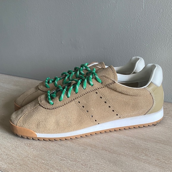 Steve Madden Shoes - Steve Madden sneakers, women’s size 7.5.